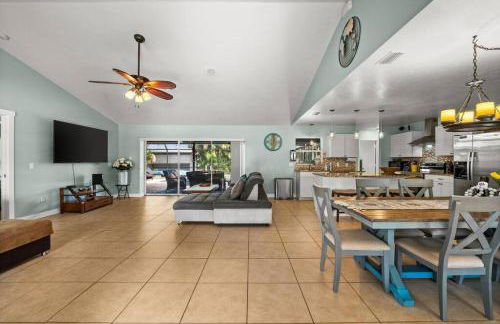 Sunny Oasis Getaway -Heated Pool-Mini Golf-Near Beach - Foto 32