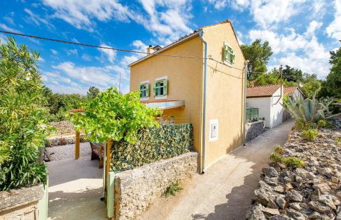 Nice Home In Punta Kriza With Kitchen - Foto 10