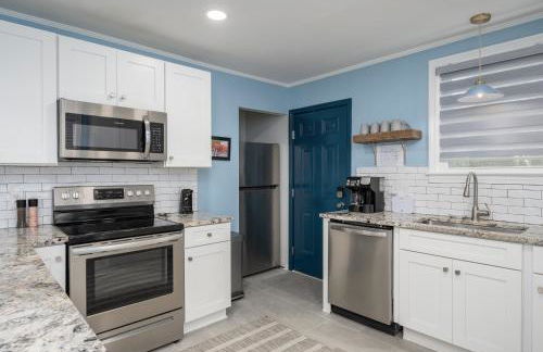 Cozy 3-Bedroom Retreat in Charming Beaufort, SC - Foto 2