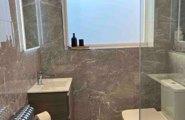 Luxury Modern 3 Bedroom House - Foto 15