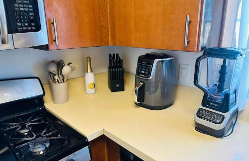 Mid-City Charm 2BR Near LAs Hotspots! - Foto 26