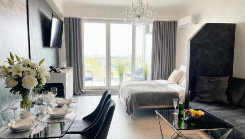 Royal Suite, 50 meters to Beach, 10th Floor, Panoramic View, Parking, Porta Mare Active & Spa - Foto 4