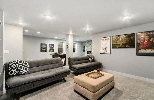 Luxury Home with Spectacular Rocky Mountain Views! - Foto 54