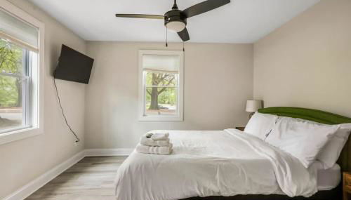 Pet Friendly Family Home Steps to Raleigh Greenway - Foto 3