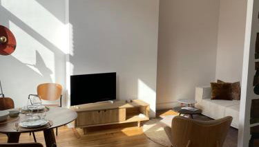 Appart POP 1 Centre ville calme avec parking public - Foto 4