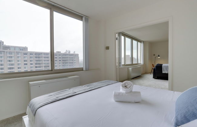 Upscale Apartments in Crystal City - Foto 24