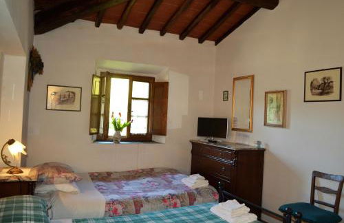 Ala di Maniero in Agriturismo Valdrago in Toscana, nel Verde Mugello sulle Colline di Firenze Autodromo Mugello Circuit - Foto 40