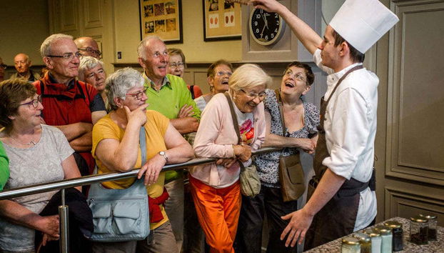 Le maître chocolatier en action