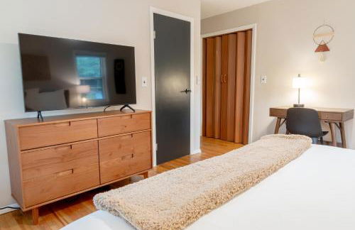 Modern Rustic Escape w/Hot Tub - High Falls Lodge - Foto 39