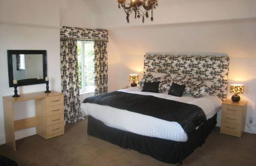 Arden Hill Farmhouse - Hot Tub, Snooker Table, Sleeps 16 - Foto 10