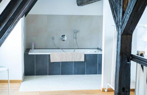 FullHouse - Halle - R17 - 111sqm Loft - 8 Beds for 10 guests - Foto 33