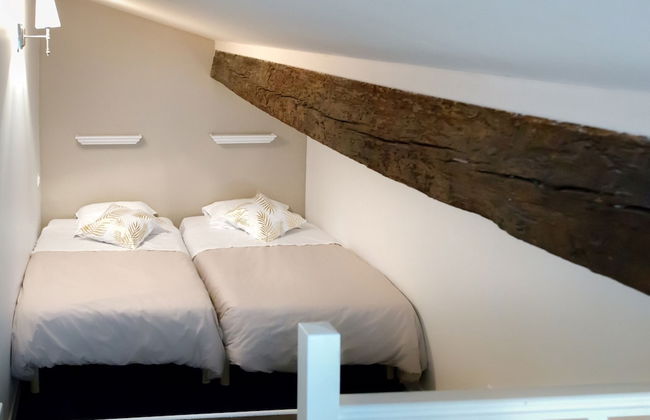 Entre Pierres et Soleil - Vue cité - Foto 17