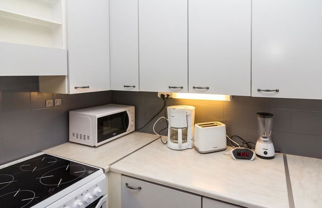 Santa's City Apartments - Photo 20