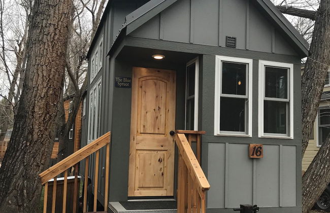 WeeCasa Tiny House Resort - Photo 7