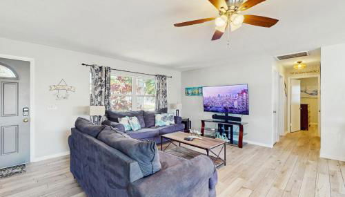 Relax in Retro - Photo 5