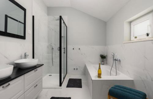 Villa in Maru ini with Private Pool - Foto 24