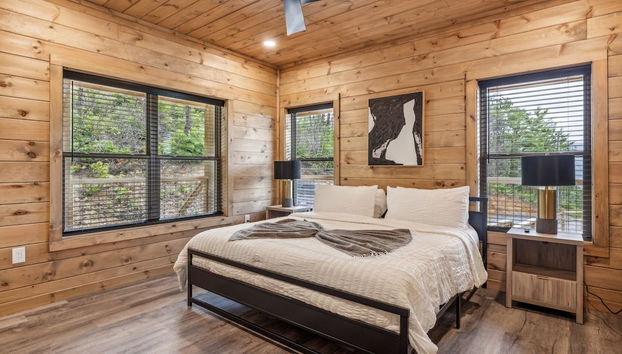 Jerne Ridge 7 Bedroom Cabin by RedAwning - Foto 4, Habitación