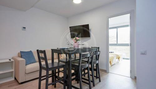 Bright Barcelona Apartment Near Glòries - Foto 2