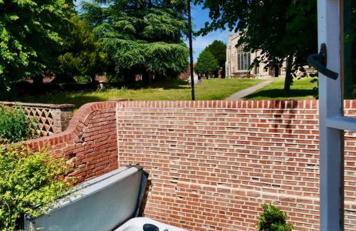 Huge Deluxe 600 Year Old Essex Manor, Hot Tub, Cinema Room, Sky Tv - Foto 21