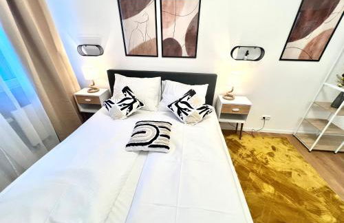 BIG New 7Rooms City Center APARTMENTS and Suites - Foto 47