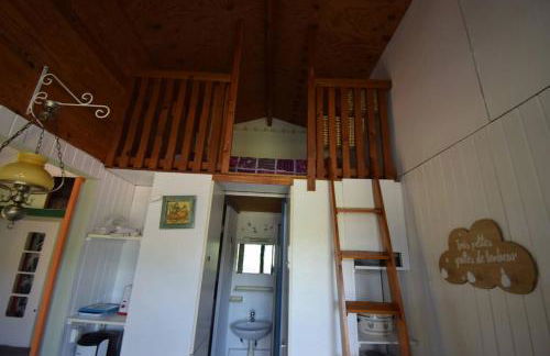 Petit chalet au Lac de Goulens avec piscine commune - 2 adultes et 1 enfant - Foto 16