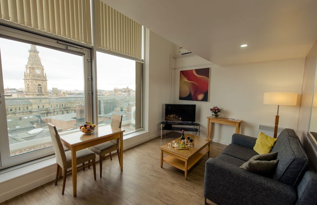 PREMIER SUITES Liverpool - Photo 45