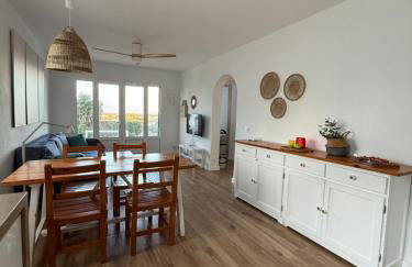 Ca la Marta apartamento con piscina y jardín a 150m de la playa - Foto 3