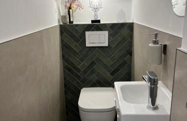 Moderne 2-Zimmer-Wohnung - Küche - Balkon - Wifi - Foto 14