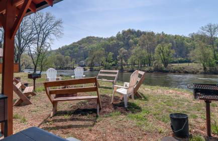 Train Rides, Trails and Casino Fun is Your Smoky Hub - Foto 36