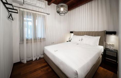 SunKeramos Retreat - "Free" Heated Pool Private Villa - Foto 23