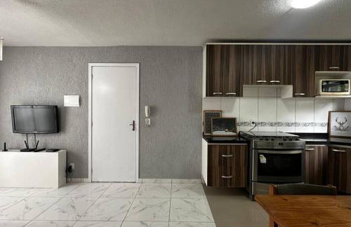 Lindo Apto Térreo Relaxante com Garagem - Foto 14