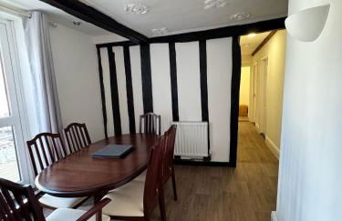 Rustic Elegance Town Centre Flat - Foto 4