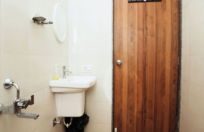 Clifton Villa - Photo 16