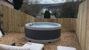 Berwyn Lodge with private hot tub - Foto 3