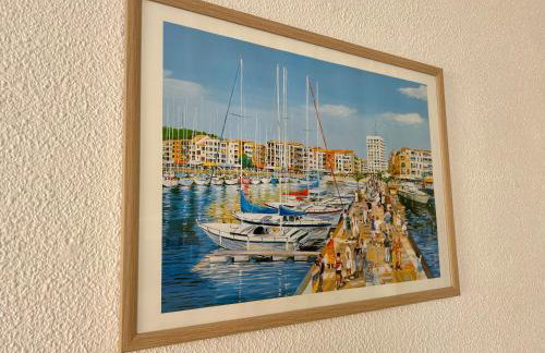 Climatisé et Spacieux avec Terrasse, Centre Port et Proche Mer - 6 Personnes - Foto 40