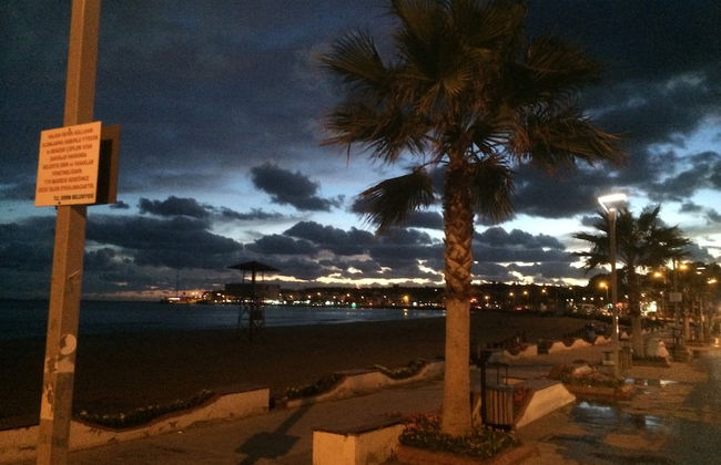 Delightful Apartment Sleeps 8 Great Location - Foto 15