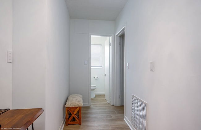 Gorgeous Grove Contemporary Family Home - Foto 31