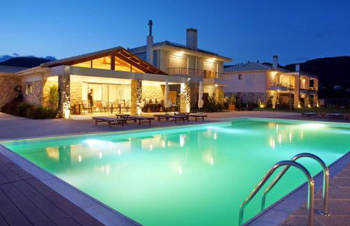 Cavos Fokidos - Foto 1