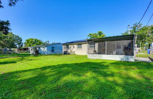 7 Mi to Busch Gardens Tampa Gem with Yard! - Foto 2