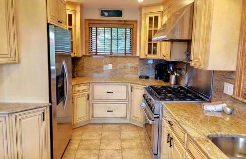 M1 Luxury home a short walk from the Mount Washington Hotel AC heated floor stunning views - Foto 13