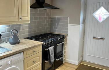 Seaside Cottage Retreat in Peterhead - Photo 10