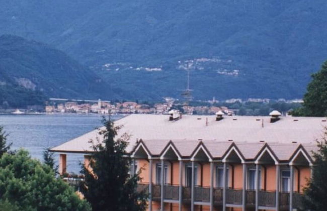 Apartment in Residence on Lake Maggiore near Beach - Foto 13