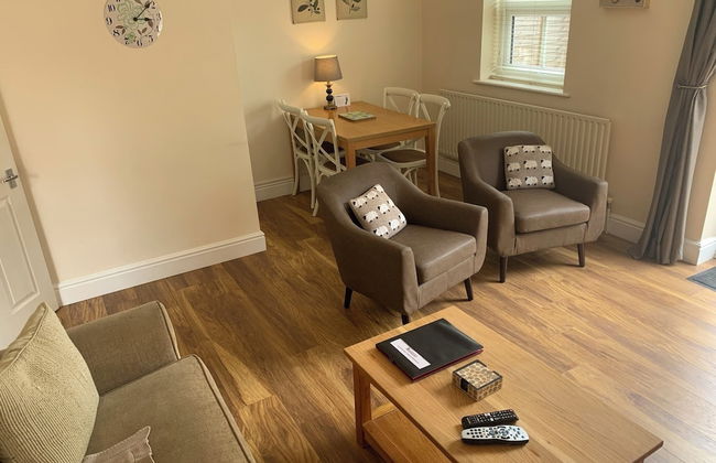 Garfield House 8 - Photo 12