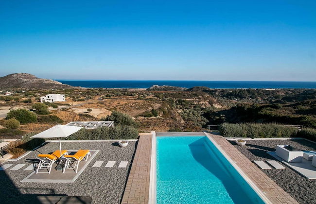 Luxury Villa Near Sea in Kalithies with Hot Tub - Foto 14