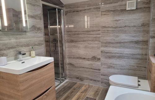 Looe, Cornwall, couples, families, quiet location, views, reliable Wi-Fi, modern cottage - Foto 50