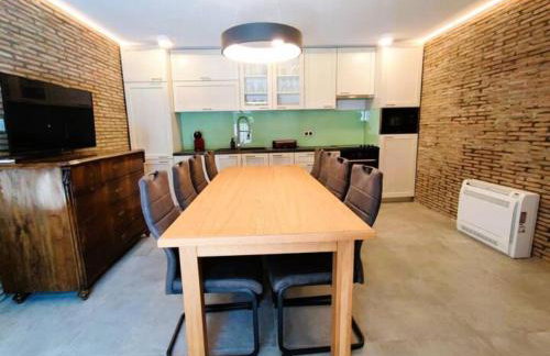 Villa Galant Brgudac - Private Oasis with Pool - Foto 5