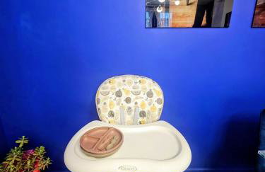 ApArt 2 Luxury 3BR Apartment Free Parking Sleeps 6 - Foto 49