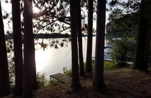 Rustic Cabin with a Picnic Table and Barbecue on Somo Lake, Wisconsin - Foto 12