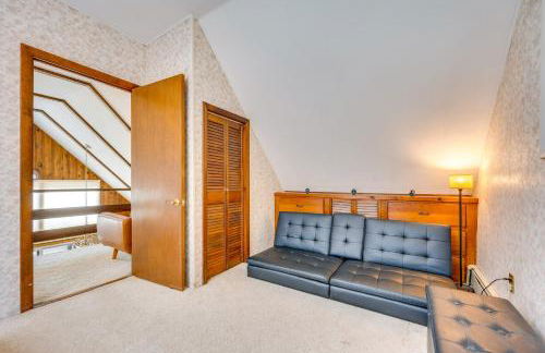 Haverhill Mtn Retreat Hike, Ski, Relax in Hot Tub - Foto 22