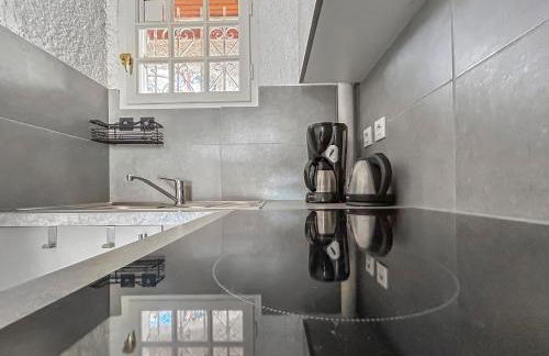 Idyllique ! Terrasse vue jardin et montagne, parking, local à vélos, à 2 pas de la plage et piscine de mai à septembre ! - Foto 18